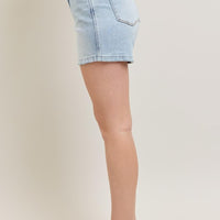 b4cd01c4-0a85-4f83-b62c-b2d369a2fe47-Max