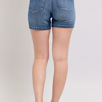 ef77b836-aeed-4cfa-9c32-ef67b30f0aa1-Max