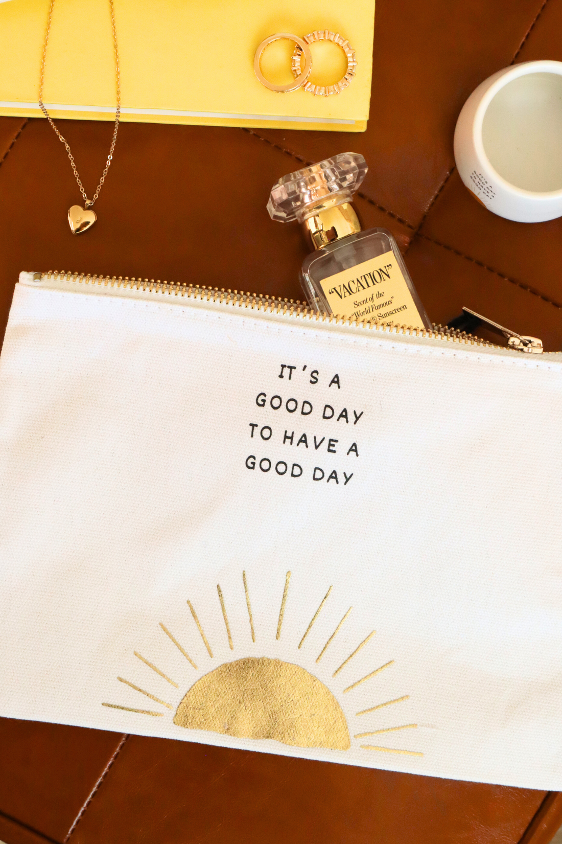 It's a Good Day canvas pouch interior and zipper details