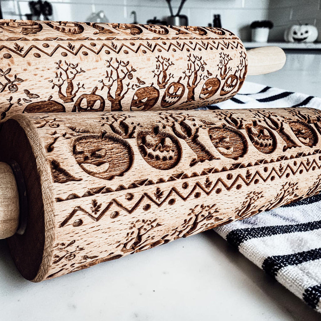 Embossed Halloween Rolling Pin — alternate product view 3
