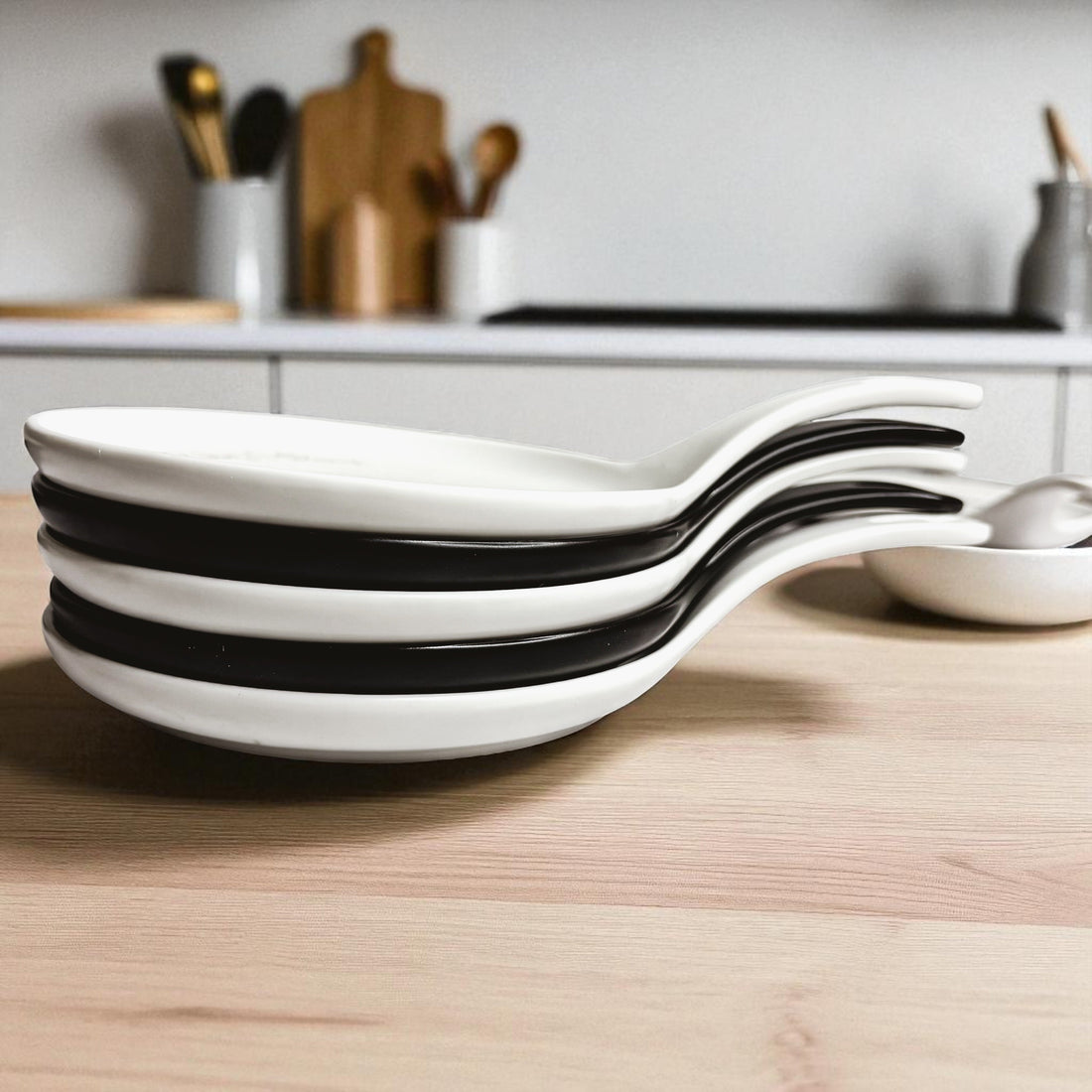 Porcelain Spoon Rest — alternate product view 30