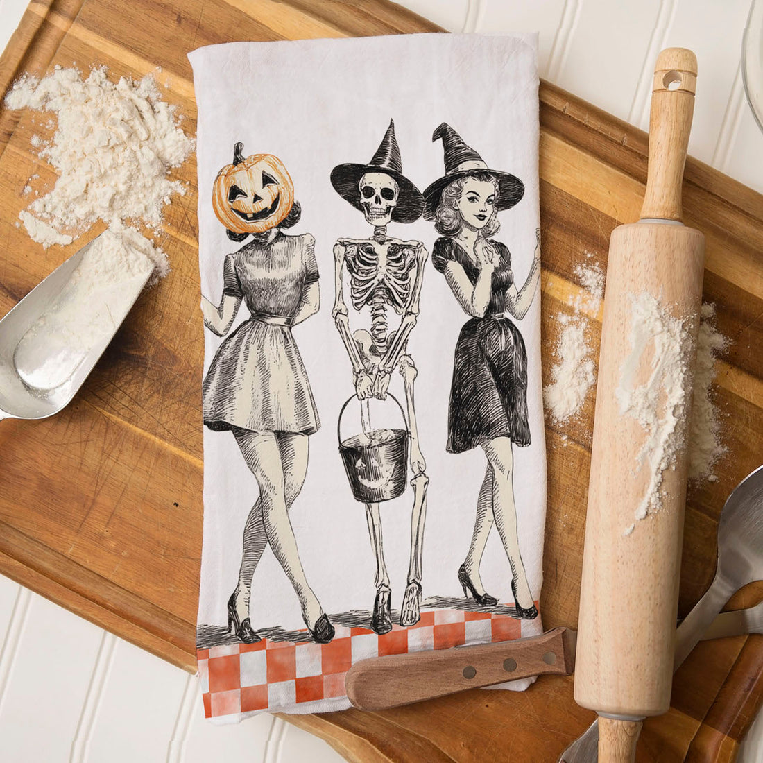 Vintage Halloween Towel — alternate product view 15