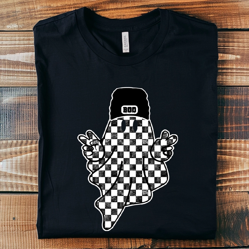 Beanie Ghost black graphic tee