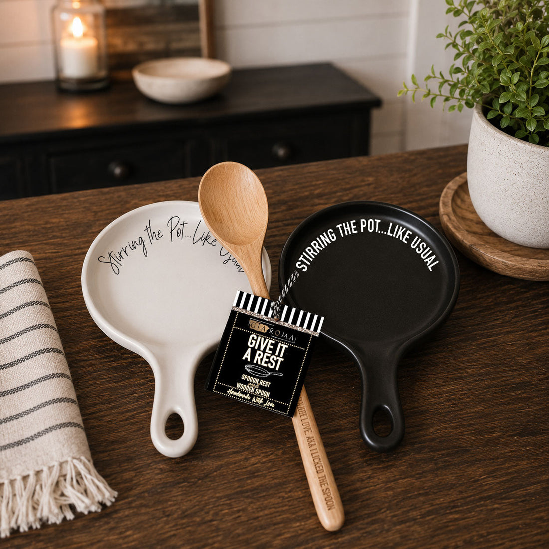 Porcelain Spoon Rest — alternate product view 15