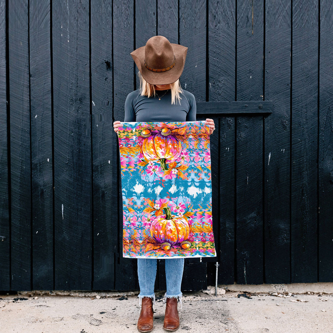 Painted Pumpkin Towel — alternate product view 20